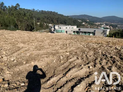 Fotografia 3 de Terreno de 11 819 m² em Lousada