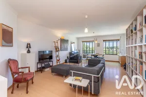 Apartamento T2 em Estoril