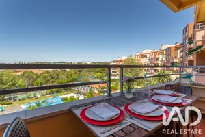 Apartamento T2 em Estoril