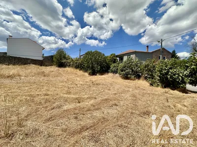 Fotografia 3 de Terreno de 1700 m² em Viseu