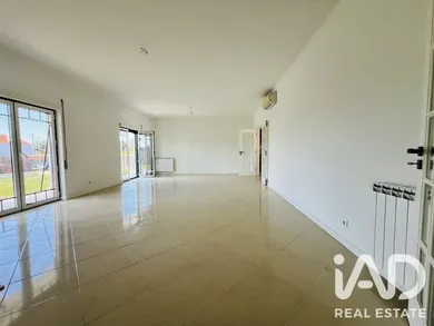 Detached house in Pataias