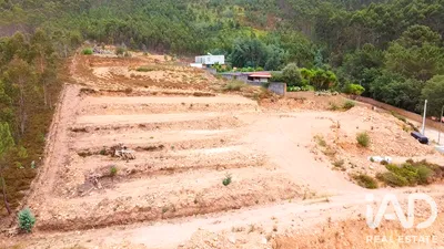 Fotografia 6 de Terreno de 3240 m² em Alvarães
