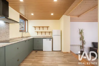 Fotografia 3 de Casa/Moradia 5 quartos de 308 m² em Bravo