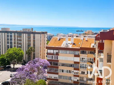 Fotografia 1 de Duplex 2 quartos de 135 m² em Oeiras