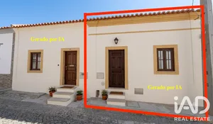 Terraced house in São Miguel do Rio Torto