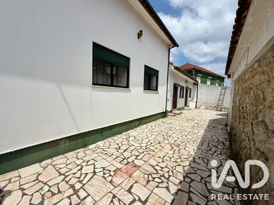 House  in Mujães