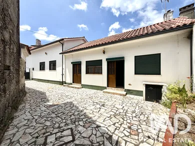 House  in Mujães
