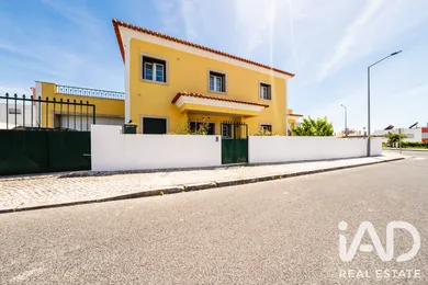Maison à Caldas da Rainha