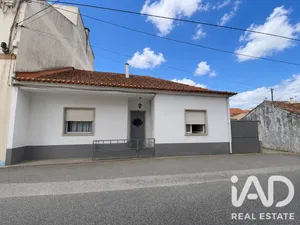 Maison à Leiria