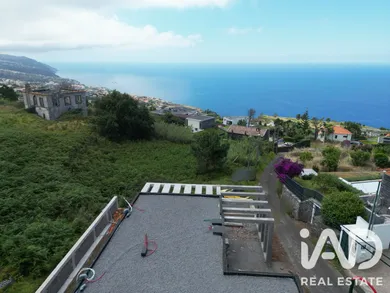 Terreno urbano em Prazeres
