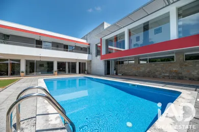 Detached house  in Pousaflores