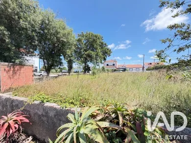 Terreno urbano  em São João das Lampas
