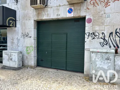 Garagem  em Almada