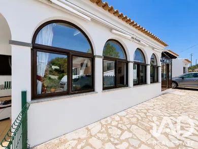 Single-storey house  in Conceição