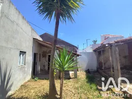 Moradia térrea em Peral