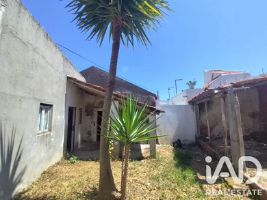 Moradia térrea  em Peral