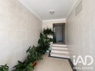 Apartment T3 in Oliveira do Hospital