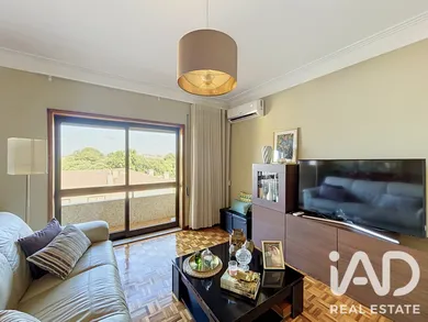 Appartement T4 à Leça do Balio