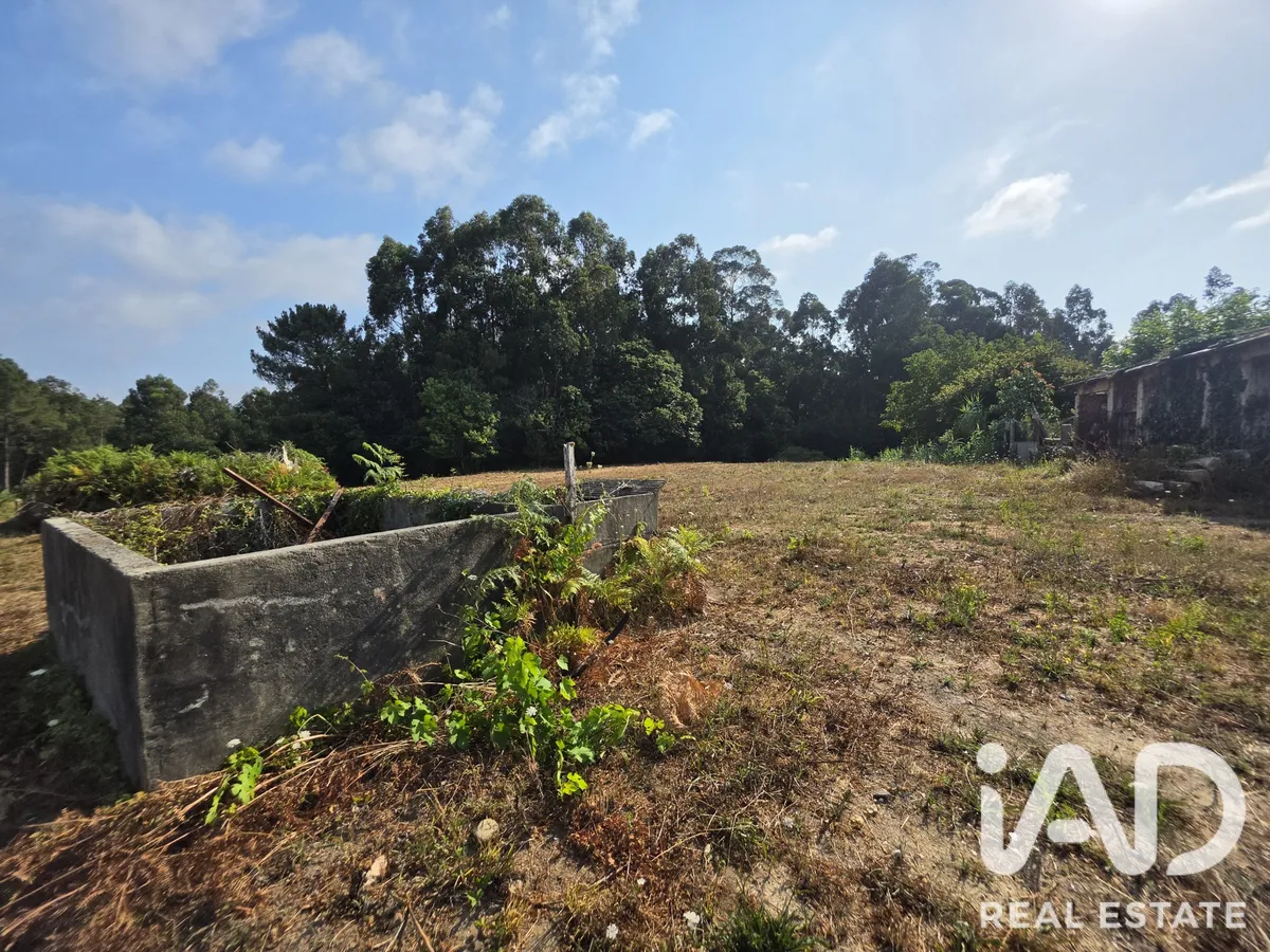 Terreno de 2153 m² em Reboreda