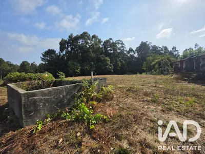 Fotografia 1 de Terreno de 2153 m² em Reboreda