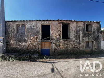 Fotografia 9 de Moradia 4 quartos de 322 m² em PENELA