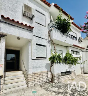 Apartment in house in Barreiro