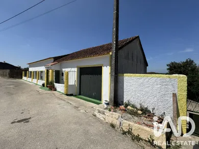 House  in Beselga