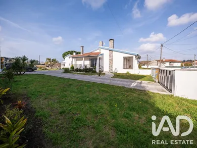 Casa/Moradia em Febres