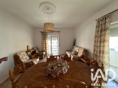 Apartamento T1 em Peniche