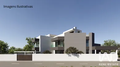 Terreno urbano em Montenegro
