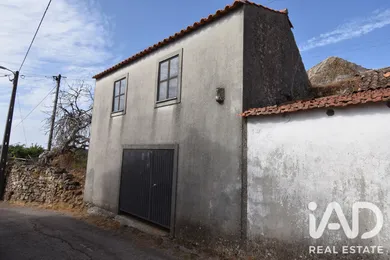House in União das Freguesias de São Miguel, Santa Eufémia e Rabaçal