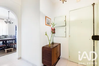 Apartamento em Agualva