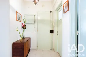 Apartamento em Agualva
