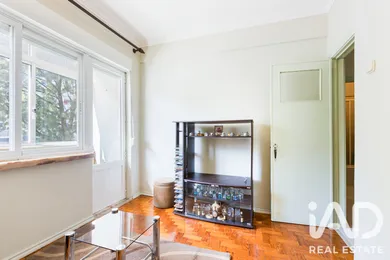 Apartamento em Agualva