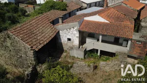 Casa/Moradia  em Póvoa de Midões