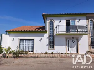 Semi-detached house in Coimbra