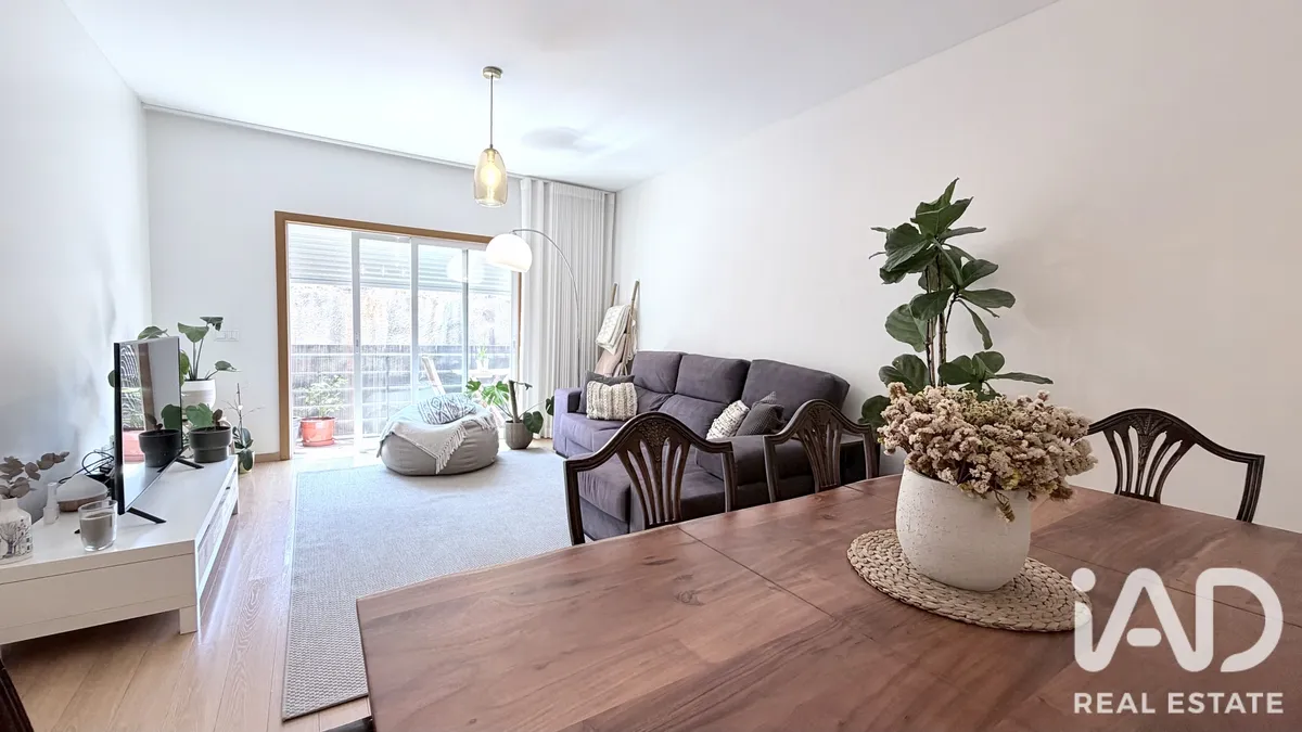 Apartamento 2 quartos de 121 m² em Rio de Mouro