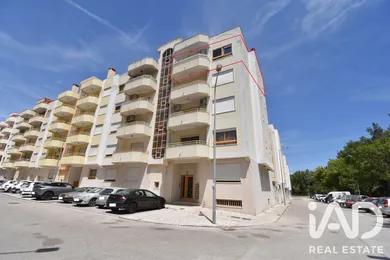 Apartamento T3 em União das Freguesias de Castanheira do Ribatejo e Cachoeiras