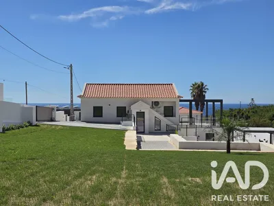 Fotografia 5 de Casa/Moradia 4 quartos de 223 m² em Santa Bárbara