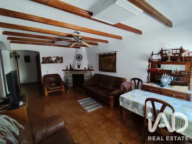 Terraced house in Vila Nova de Oliveirinha