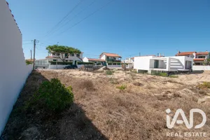 Terreno urbano em Pataias