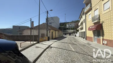 Moradia em banda em Peso da Régua