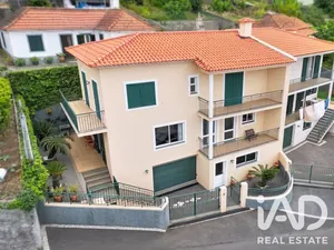 Semi-detached house  in Funchal