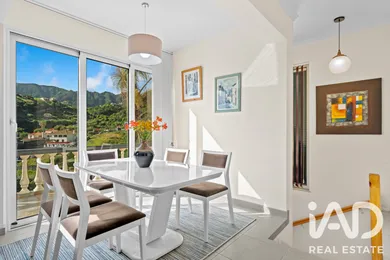 Detached house in Porto da Cruz