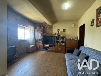 Semi-detached house in Olalhas