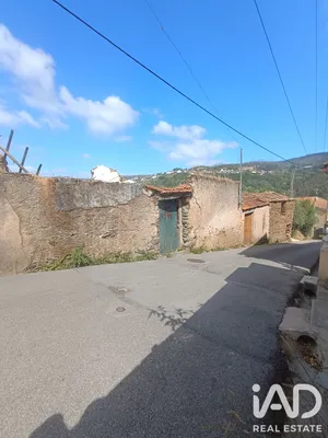 Maison d'angle  à Ceira