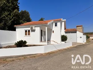 House  in Aguada de Cima