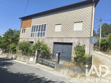 House  in Borba de Godim