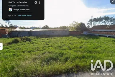 Terreno urbano em Ortigosa