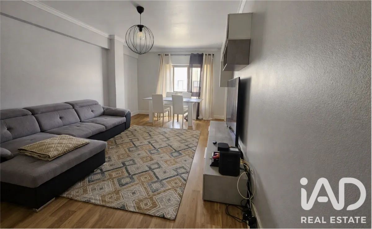 Apartamento 2 quartos de 90 m² em Algueirão-Mem Martins